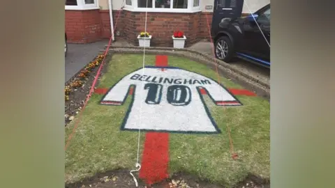 Bryn Nicholls Jude Bellingham's shirt painted on a lawn