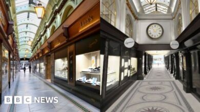 104143347 queensarcade.jpg