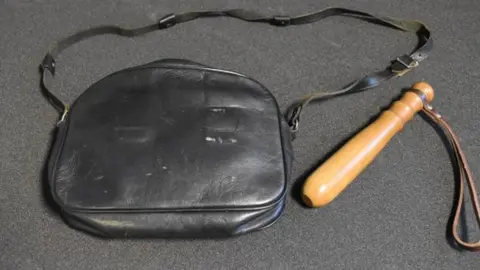 Met Police Handbag with truncheon