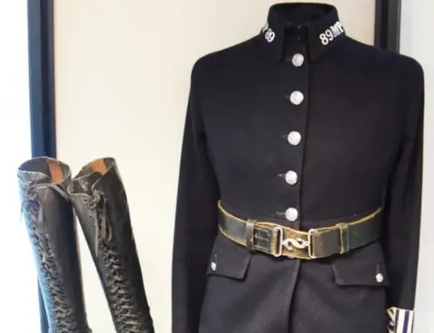 Met Police 1918 uniform
